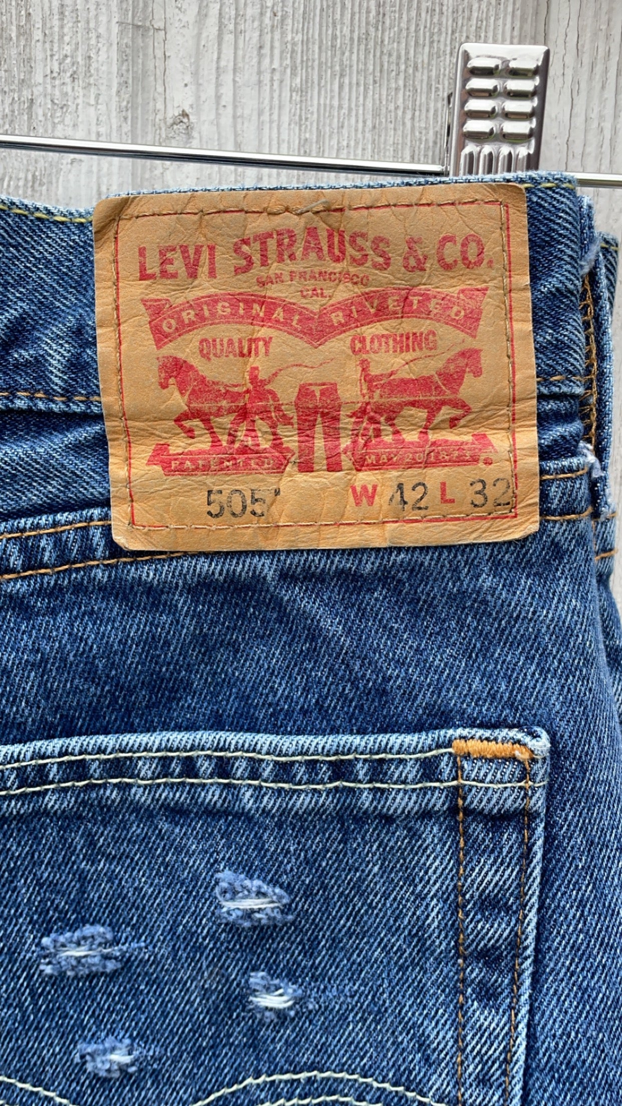 Levi's: 505 Cut Off Shorts