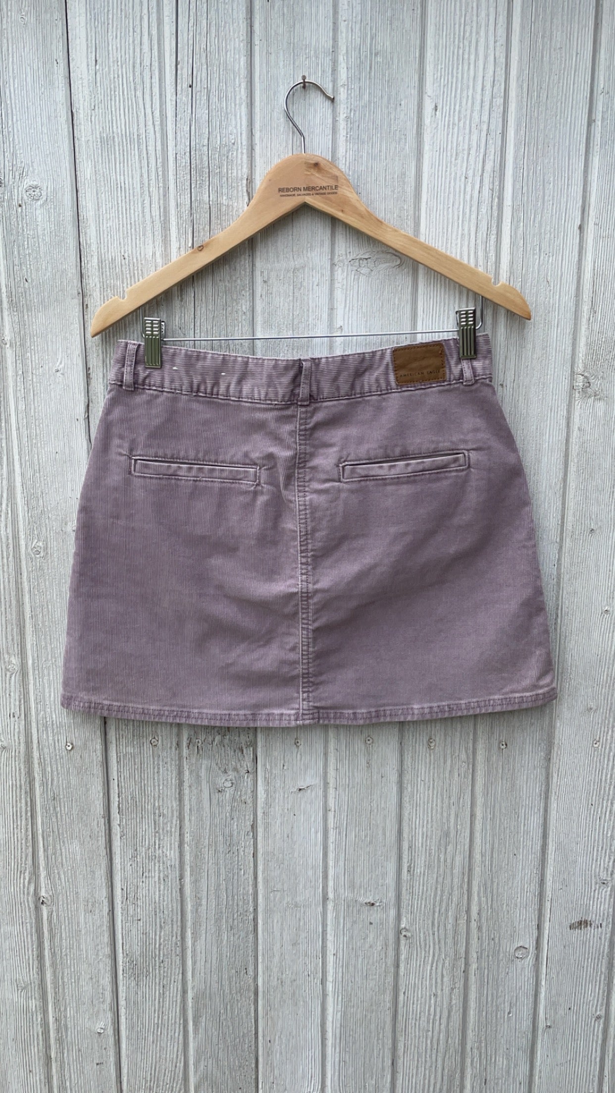 American Eagle: Corduroy Mini Skirt